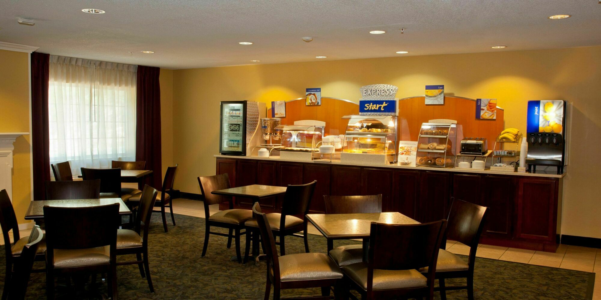 Days & By Wyndham Downtown 3*